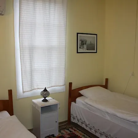 Gæstehus Istanbul 2*